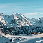 Ecrin Blanc - Aquapark 4* Courchevel