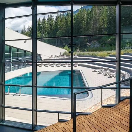 Ecrin Blanc - Aquapark 4* Courchevel